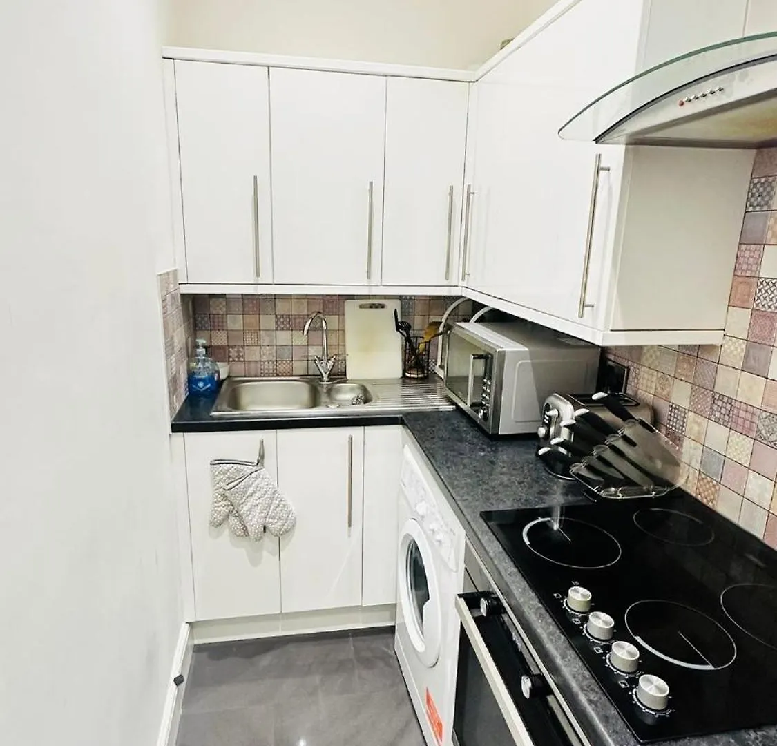 Stylish 1Bhk Heart Of The City Edinburgh
